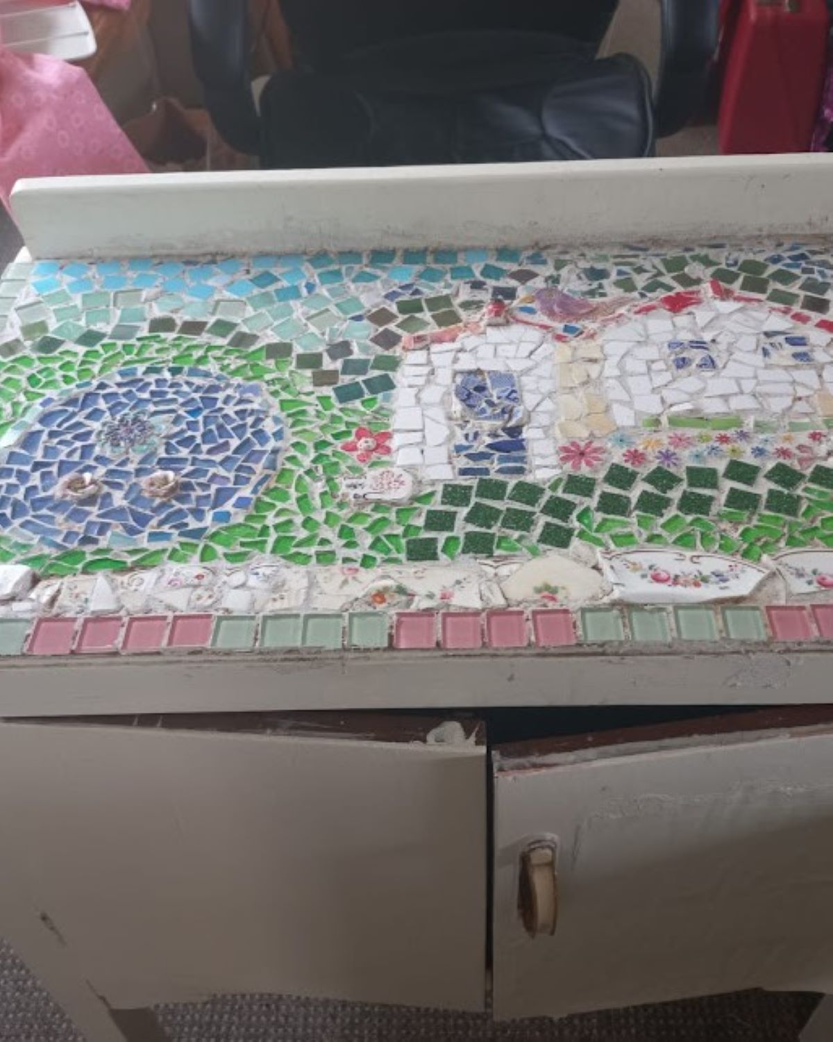 82e042fa-2974-499e-a9e6-4a81c593a0d9 (1)